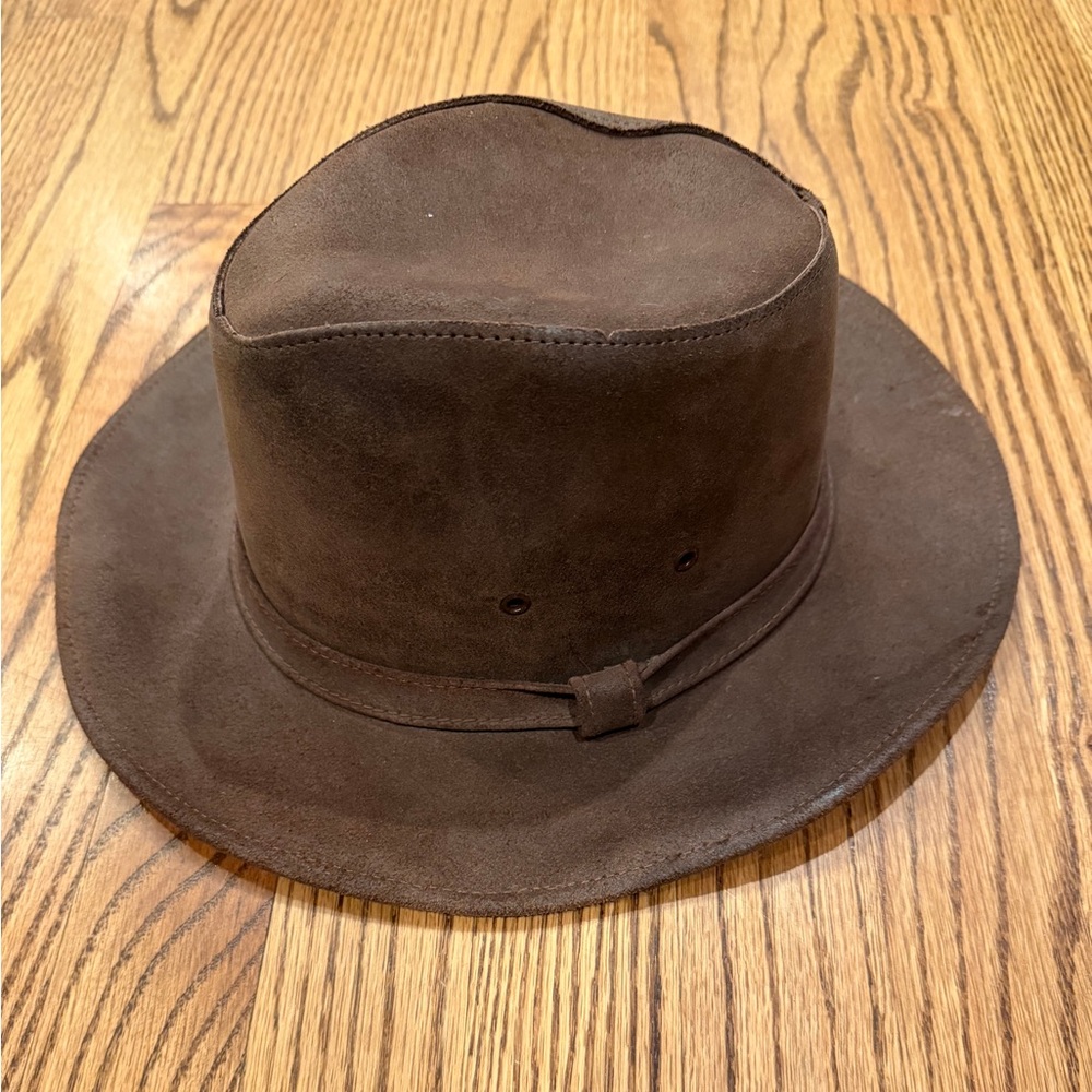 Minnetonka Brown Leather Hat